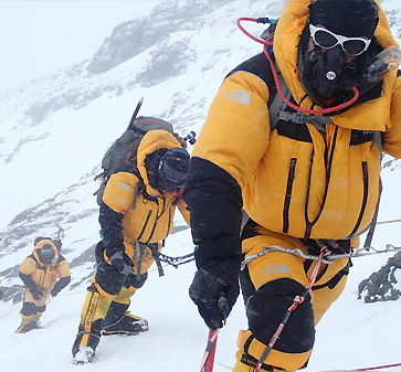 Rodrigo Jordán y su expedición al Everest: "Fue muy significativo encontrarnos con el cuerpo de Víctor Hugo".